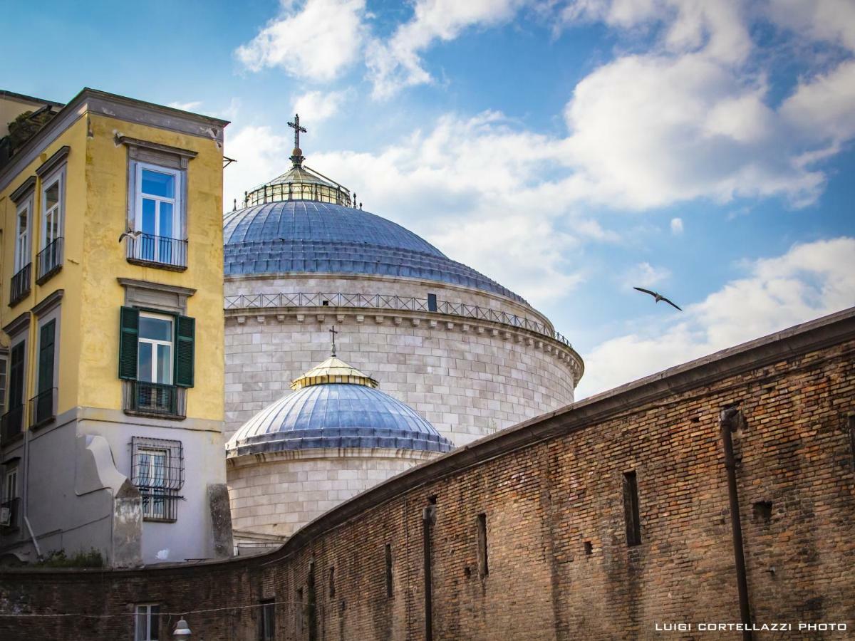 ホテル Spira Mirabilis Napoli エクステリア 写真